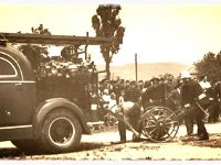 Vatrogasna vježba u Rudešu na Rudeškoj cesti 1950-ih  godina.jpg